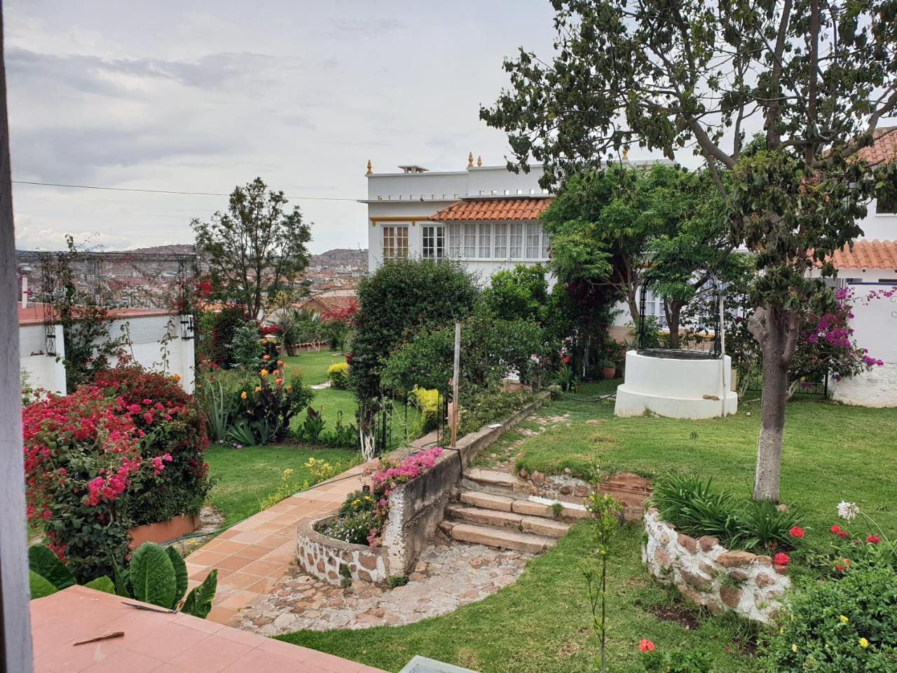El Jardin De Su Merced B&B ซูเกร ภายนอก รูปภาพ