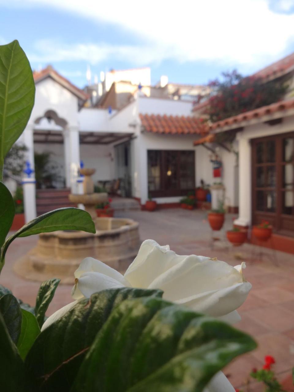 El Jardin De Su Merced B&B ซูเกร ภายนอก รูปภาพ